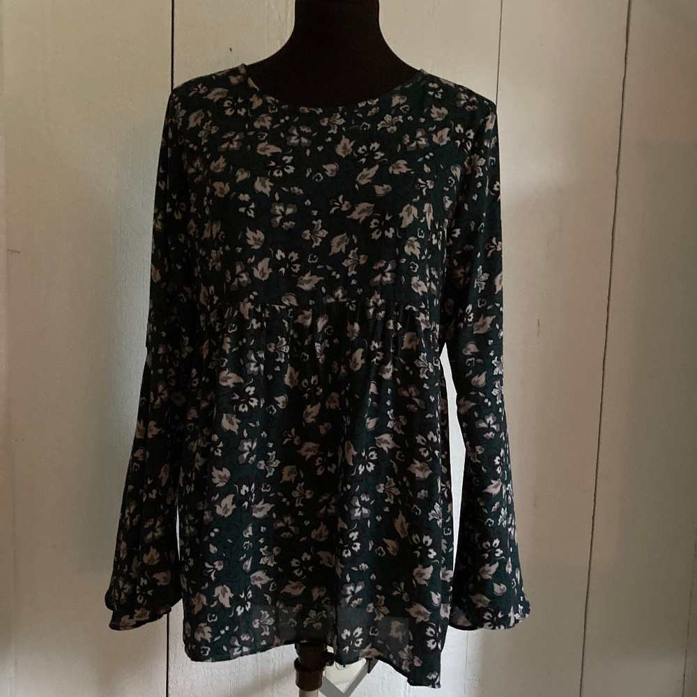 Loft Green Floral Fall Blouse Size XS